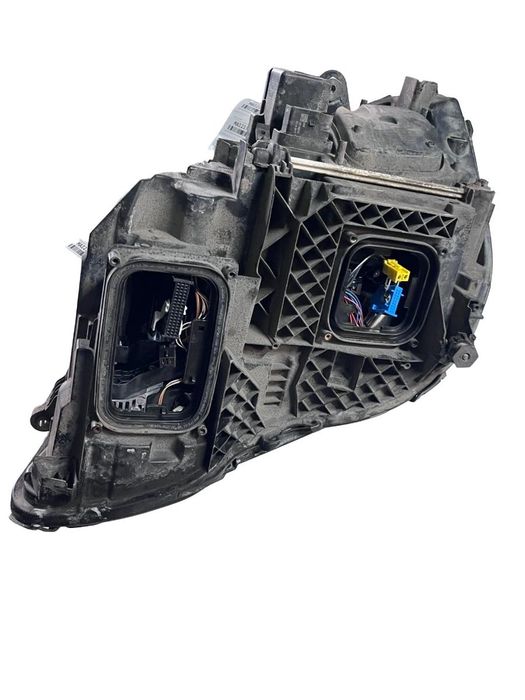 Far Dreapta Fata Mercedes-Benz E-Class W212 2009 -> A2128205639Kz