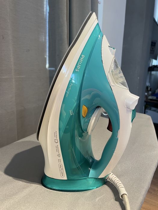 Утюг фирмы philips