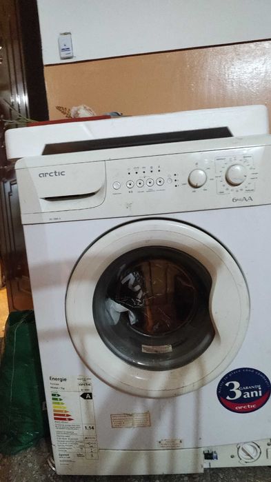 Vând obiecte casnice