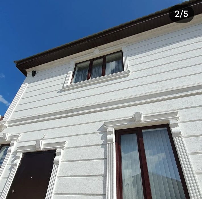 Продам двух этажный коттедж