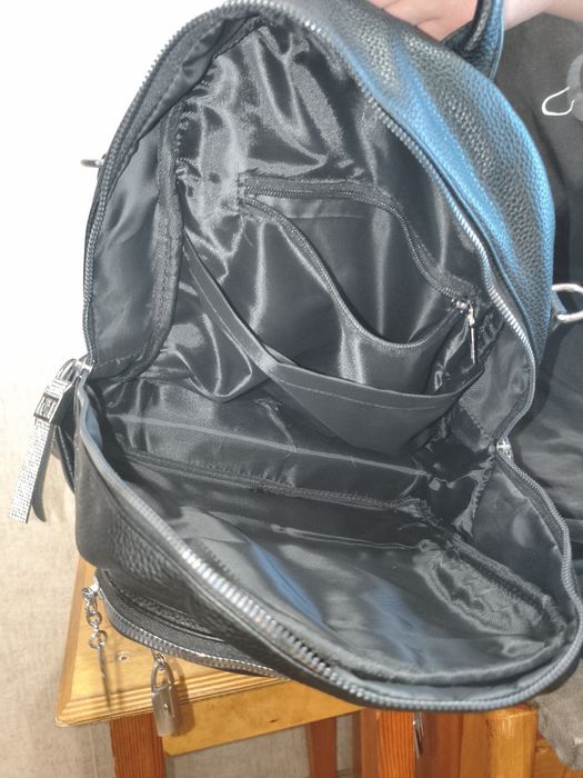 Продам женский рюкзак