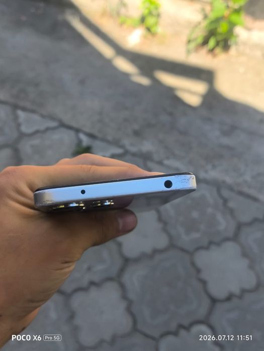 Продам телефон redmi 12 128гб