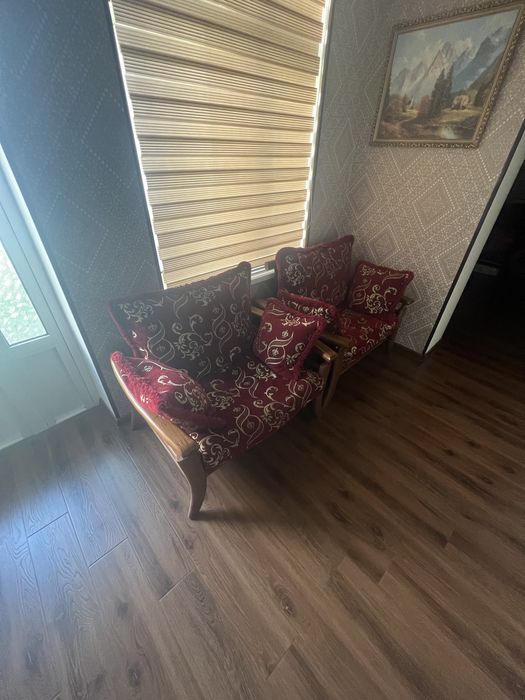 Продается  Диван и кресла