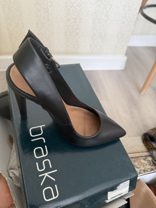 Туфли на каблуках зара