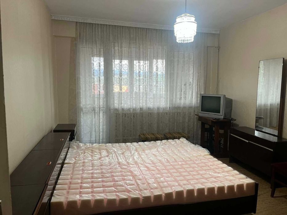 Дава се под наем Четиристаен апартамент в Перник, Изток - 91 кв.м за 428.91 € - Снимка #5