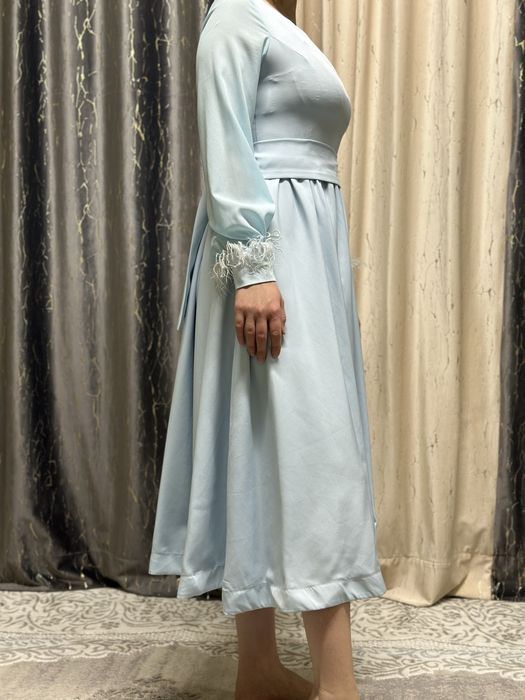 Голубое платье, размер S-42, б/у