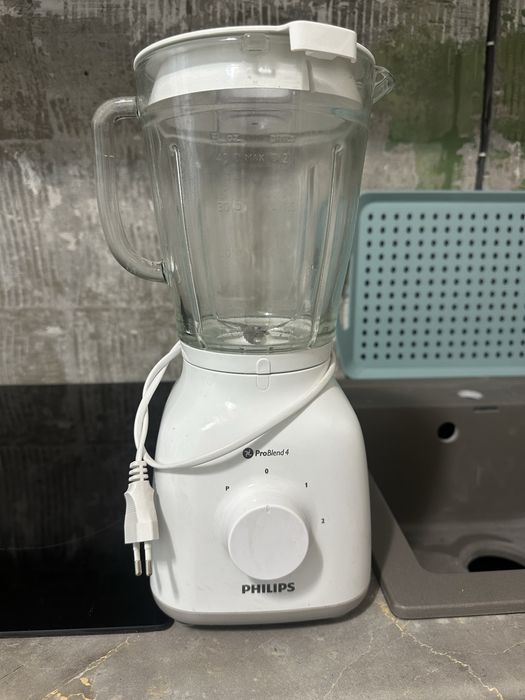 Блендер-измелчитель