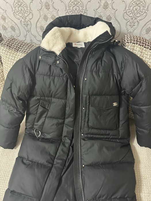 Продам пуховик женский