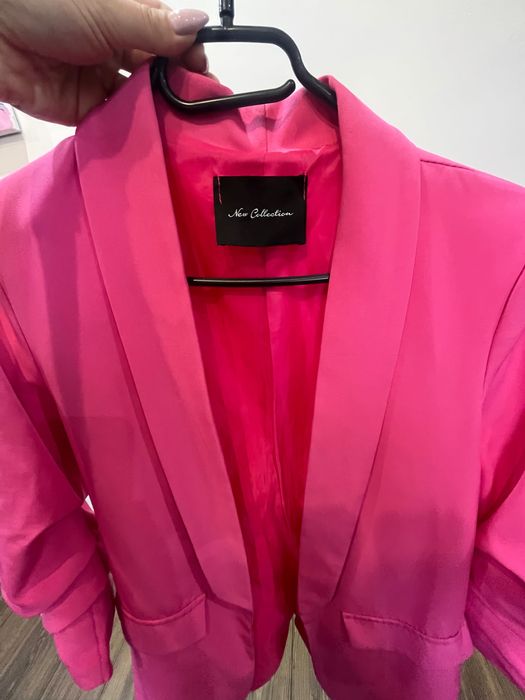 Розово дамско сако