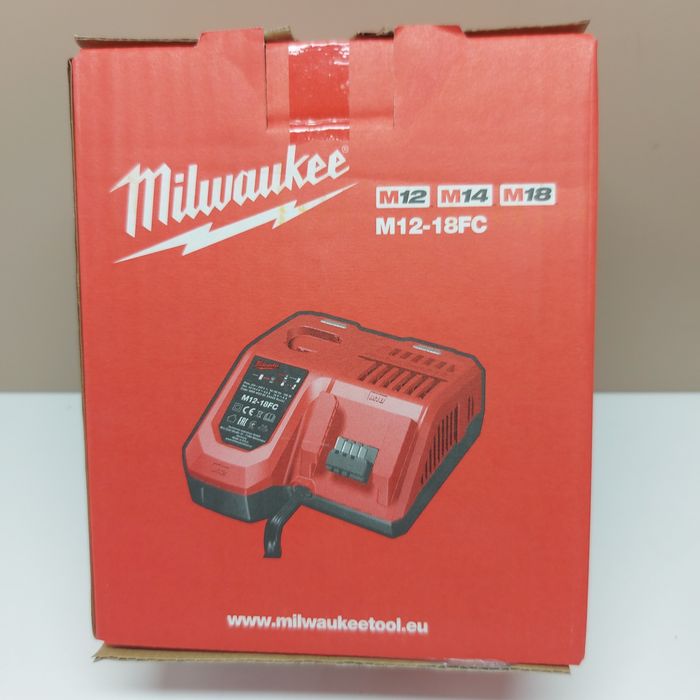 Ново бързо зарядно Milwaukee M12-18FC