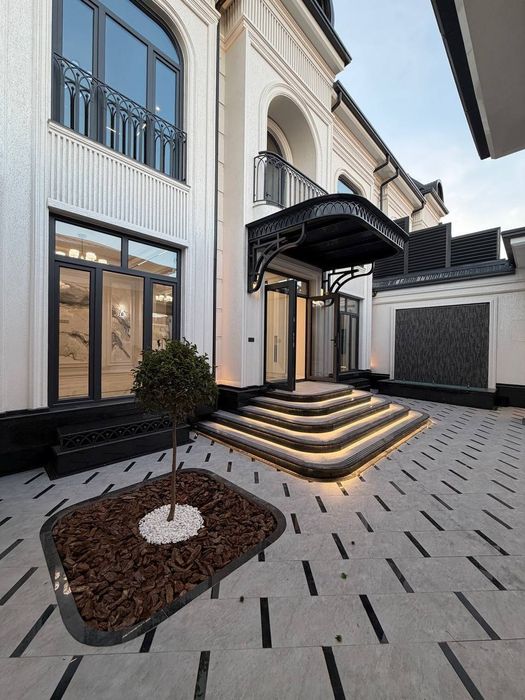 Продается дом на махалле Зенит, 2,5 соток, 6 комнат