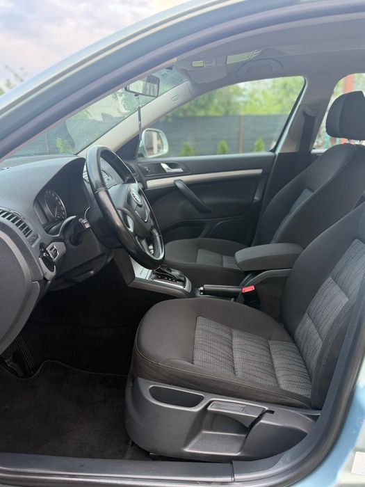 Skoda Octavia II DSG 2011 1.6 TDI