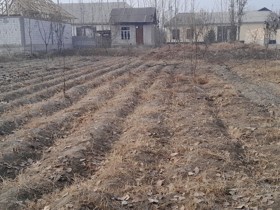 Участка сотилади