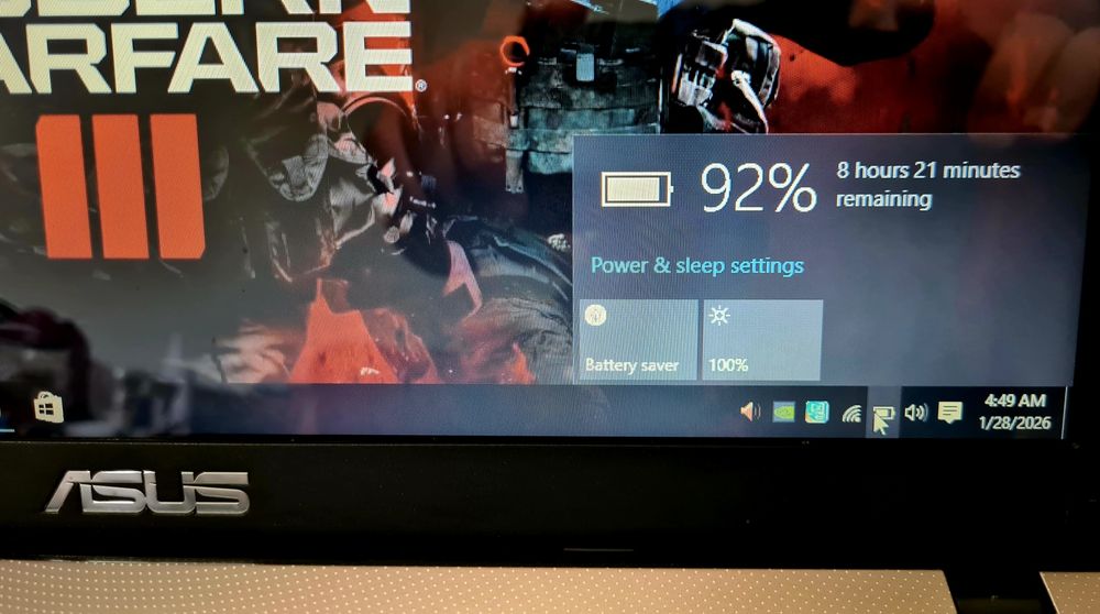 Laptop Gaming Asus X550LD  - Bateria tine 8 ore