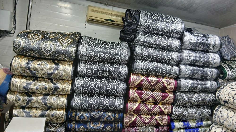 Sarpo ustalar uchun komplektlar Korpacha korpa yostiq yastiq