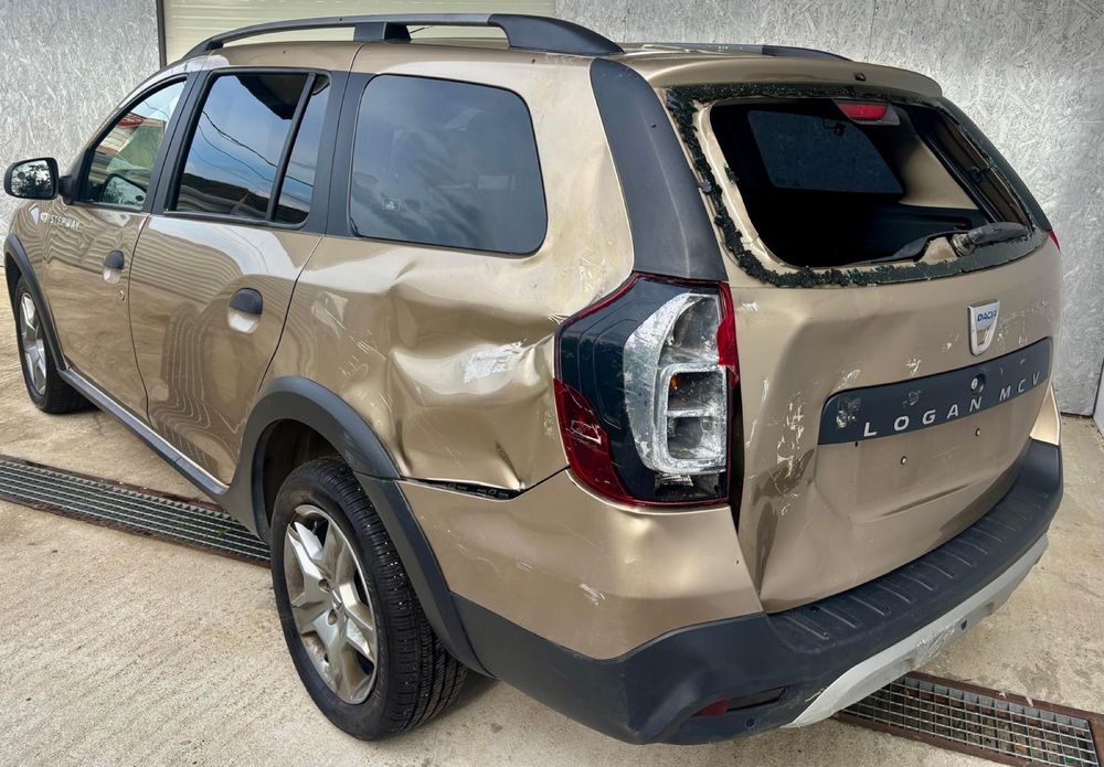 Dacia Logan MCV  Stepway/ Benzina 0.9 / Avariat