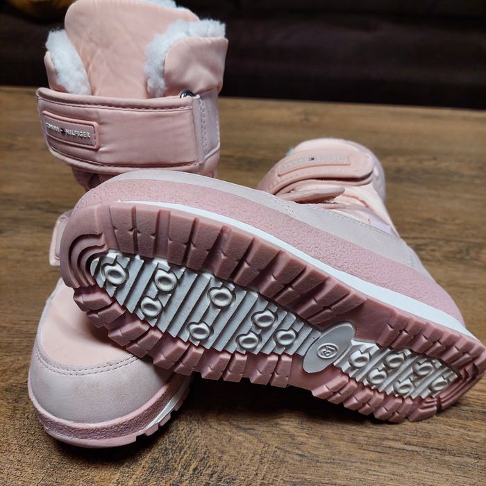 Детски боти TOMMY HILFIGER за момиче. Розови. Номер 31.