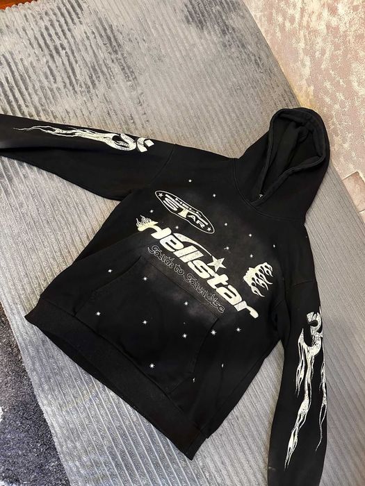 Hanorac Hellstar(nu amiri,nu bape,nu off white)