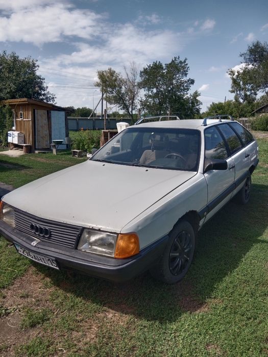 Продам Ауди 100 с3 2.3л