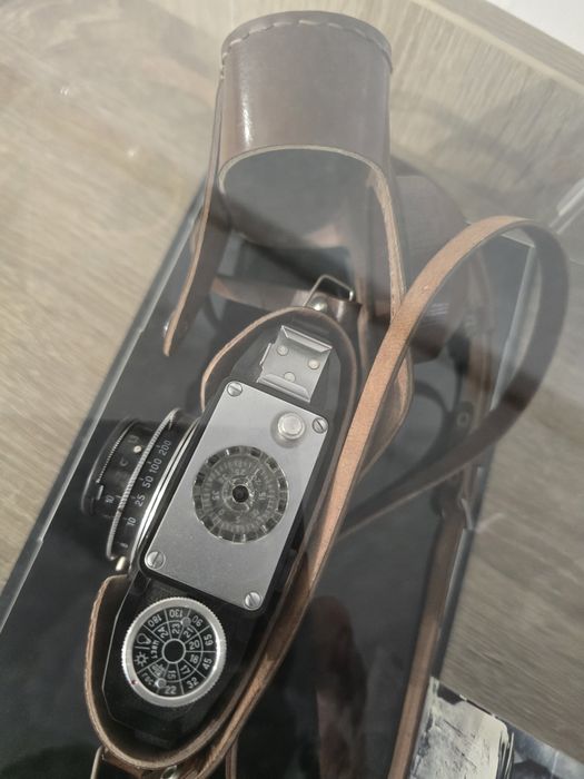 Aparat foto sovietic Smena-2 (Смена-2), anii 1960, caseta inclusa