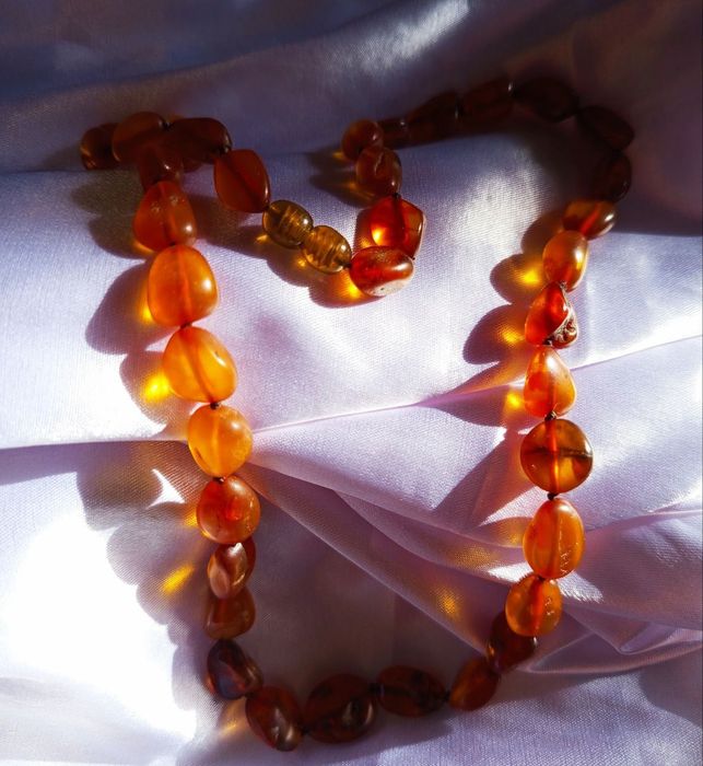 Продам красивые бусы из натуральных камней