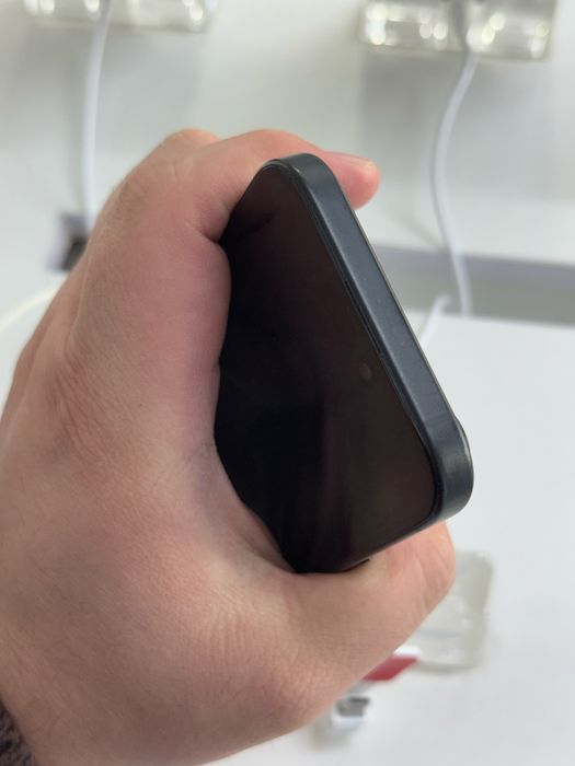 Айфон 15 128гб 87%