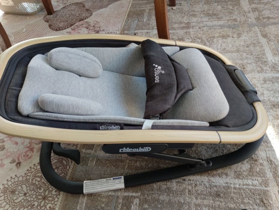 Шезлонг люлка Chipolino Senso