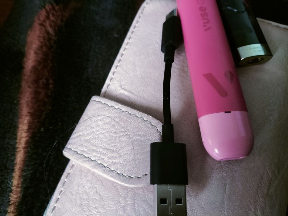 Aparat  VUSE' GO + încărcător!