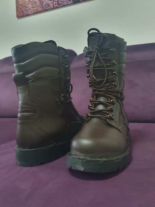 Bocanci militari originali Armata Română – iarnă, mărimea 41,5