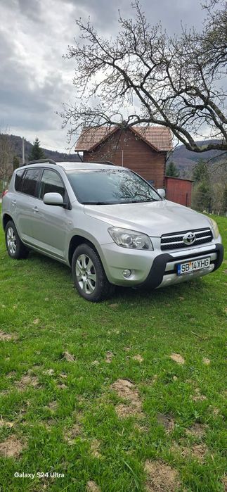 Toyota RAV4 Vand Toyota RAV-4 Cutie Automata Benzina - Gaz GPL cu consum redus