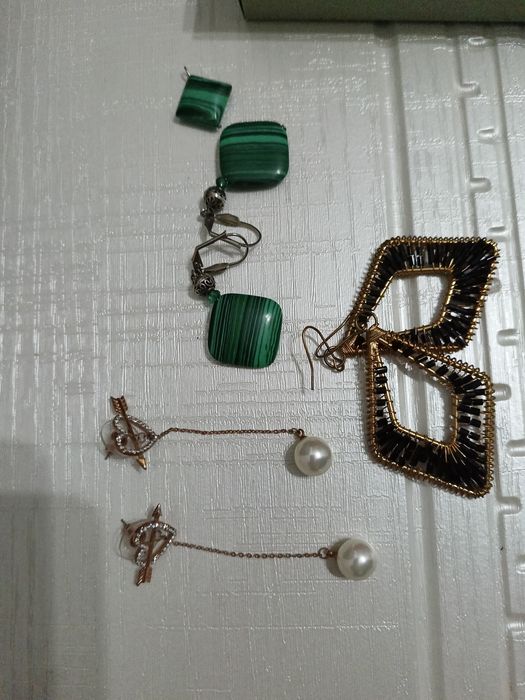 Все серьги за 2500