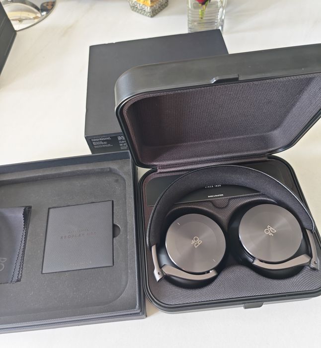 Bang Olufsen H95 ca NOI