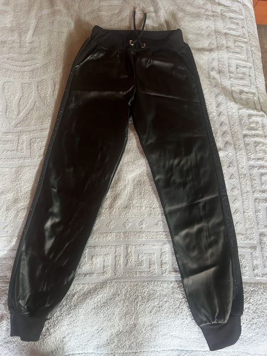 Кожанный  костюм