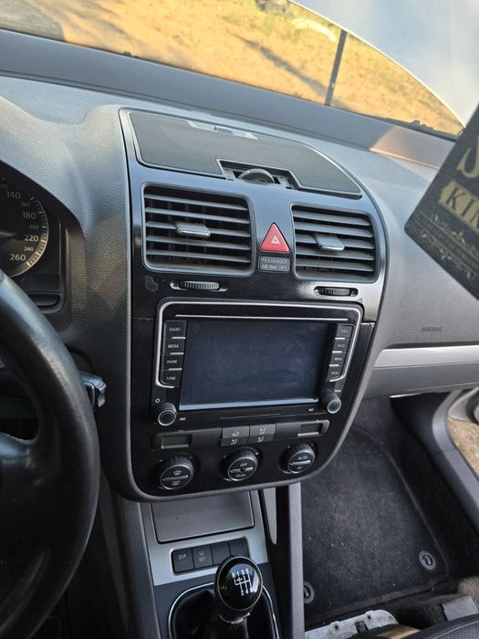 • Продавам Голф 5 2.0tdi 140кс. BKD на ЧАСТИ, както и ВСЯКАКВИ Части