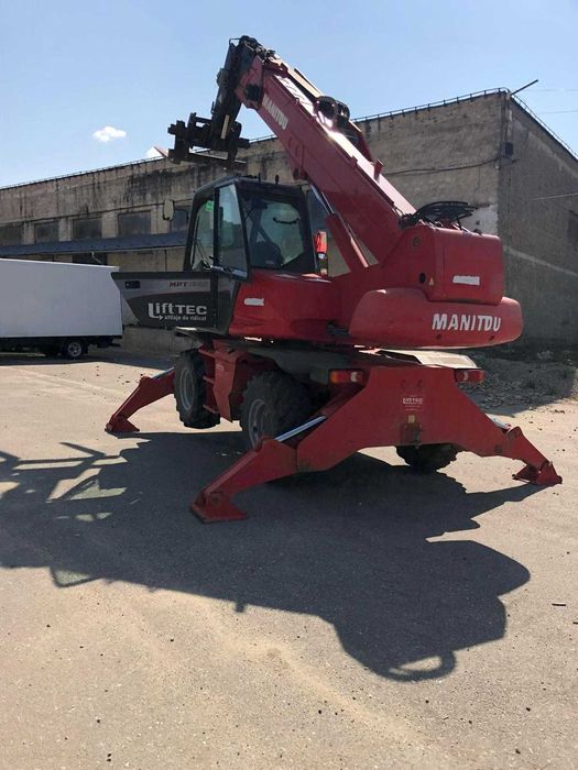 inchiriez incarcatoare frontale cu brat telescopic Manitou