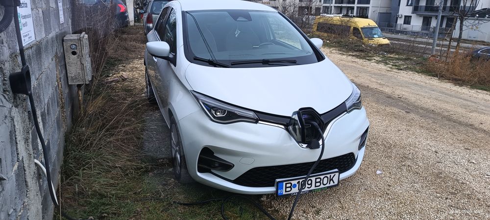 Renault ZOE  electric 52 kw/ variante megane