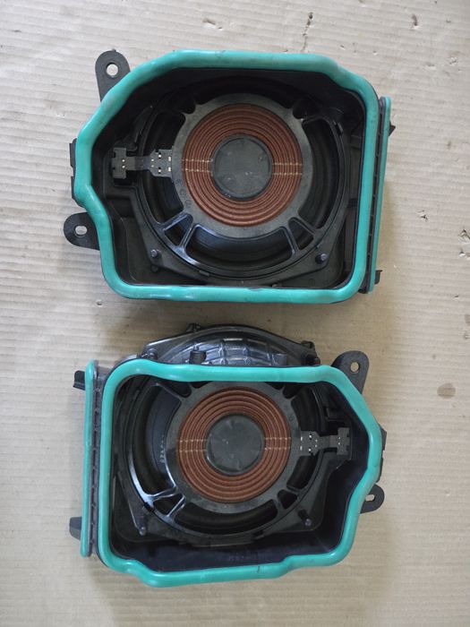 Subwoofer stanga  dreapta BMW 7 G11 G12 16-22 Harman Kardon 65136801076