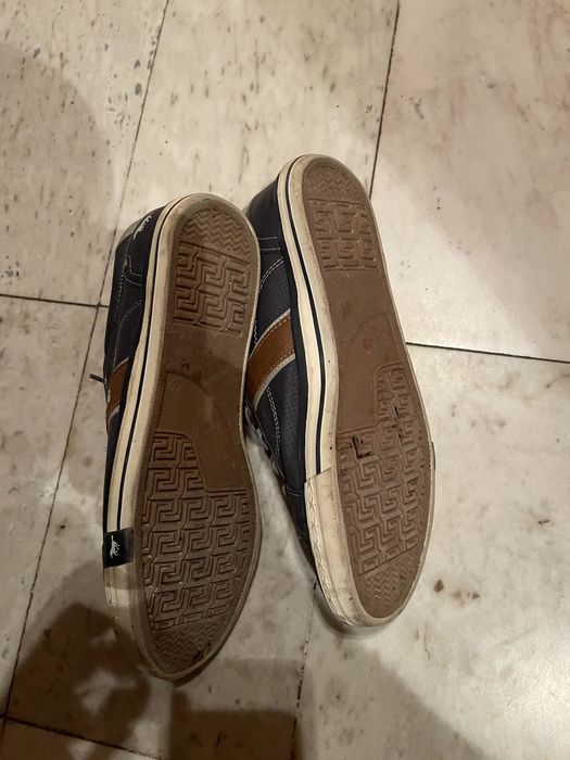 Спортни обувки и спортни мокасини