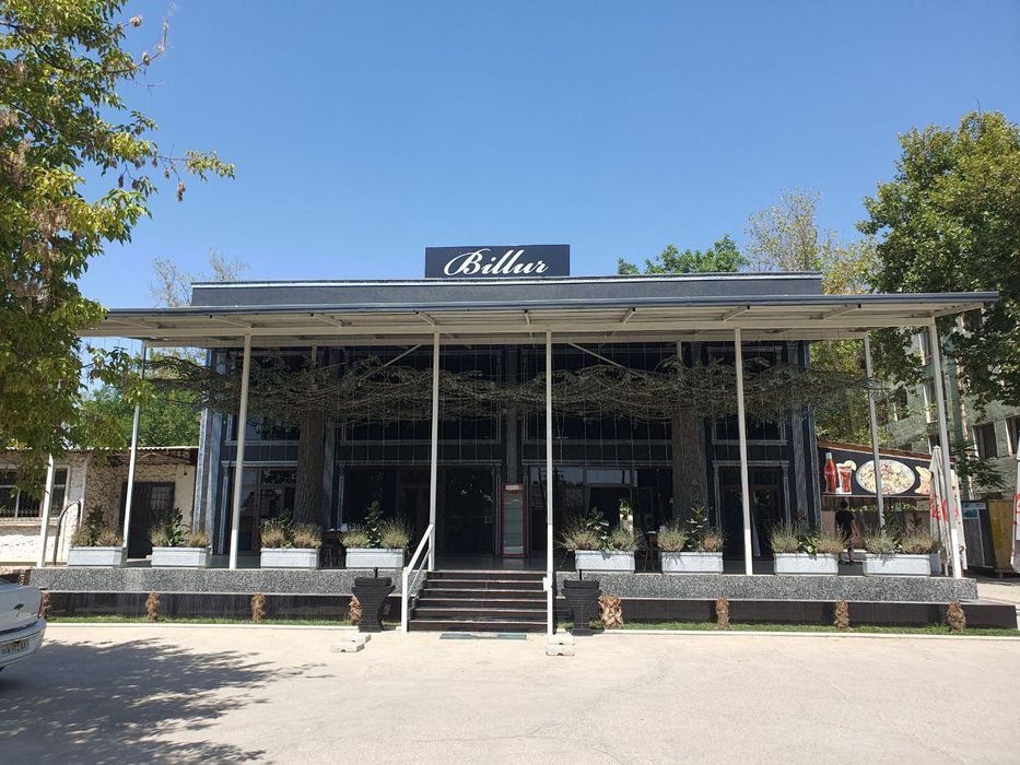 Продается Ресторан  в доль основной трассы в городе Алмалык.