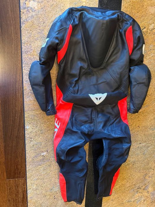 Екип на дайнезе,носен веднъж.52