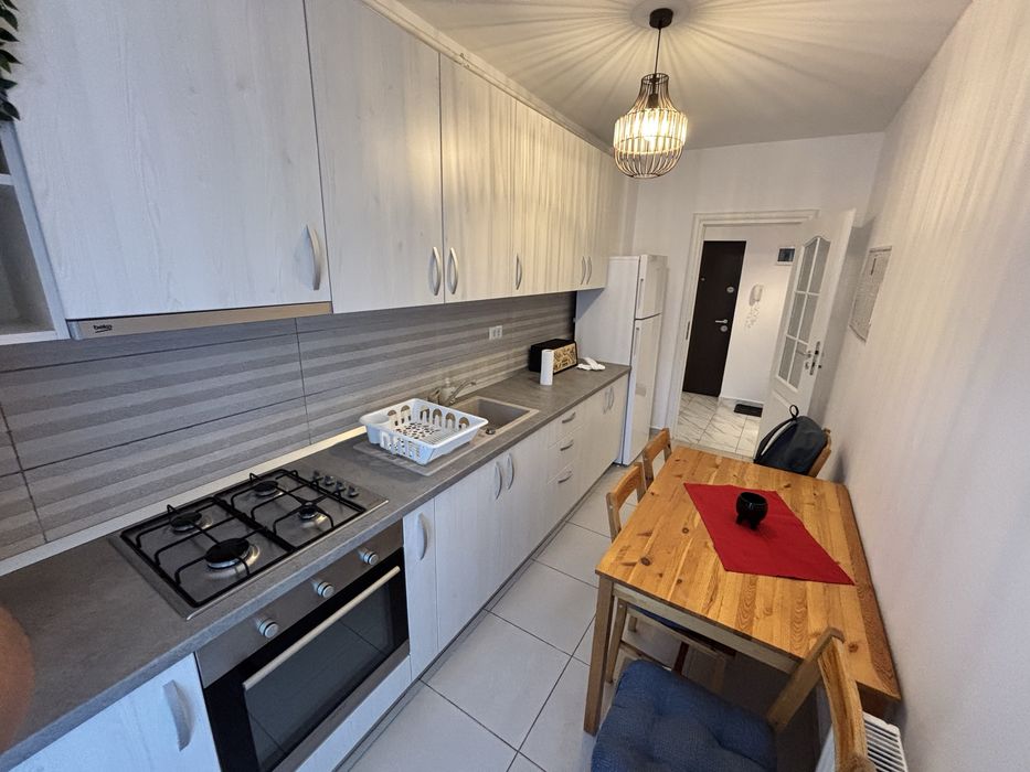 Apartament cu 2 camere de inchiriat