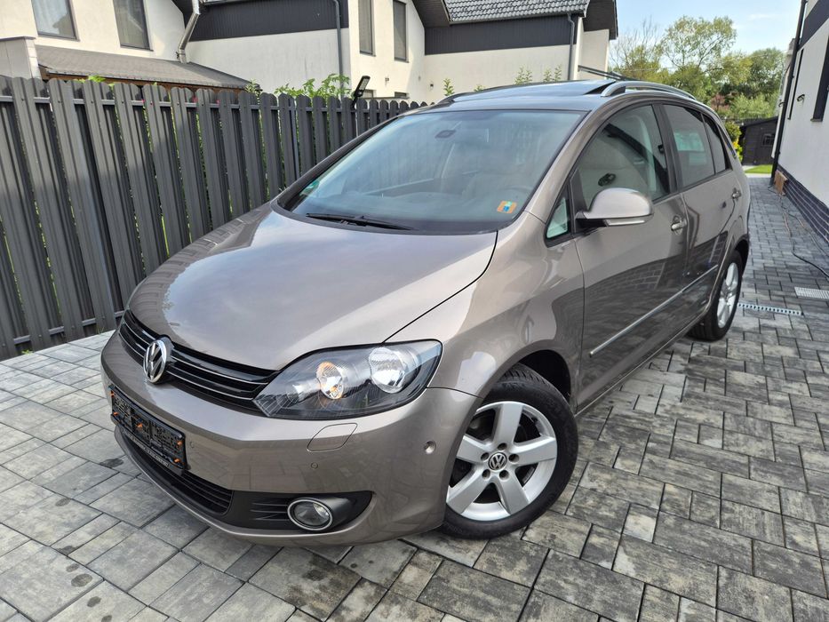 VOLKSWAGEN Golf Plus 2011