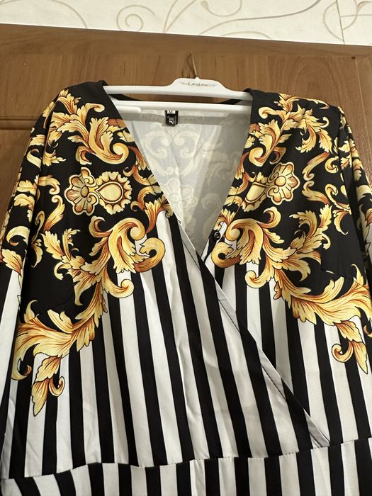 Платье вечернее продам