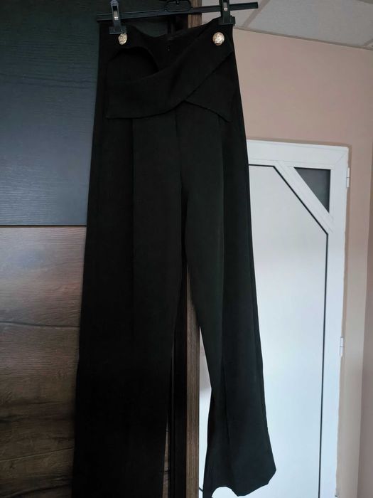 Широк панталон и топ