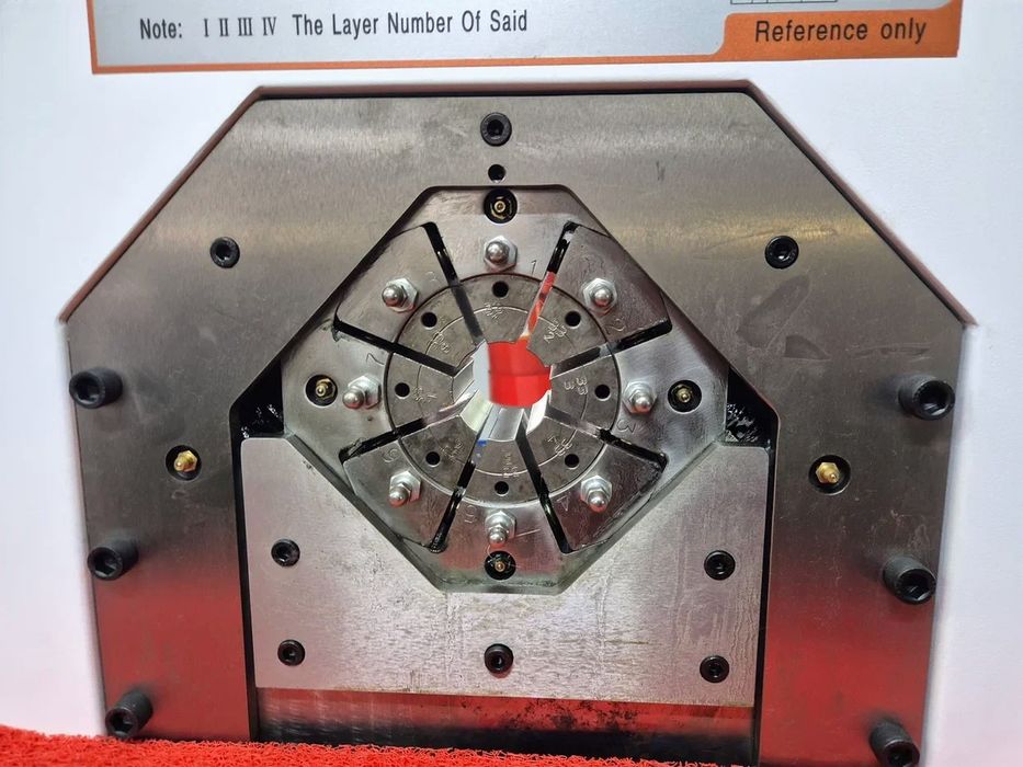 Станок для обжима с ЧПУ для РВД UT51S