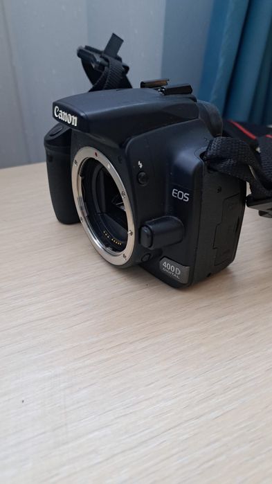 Aparat foto DSLR CANON EOS 400d