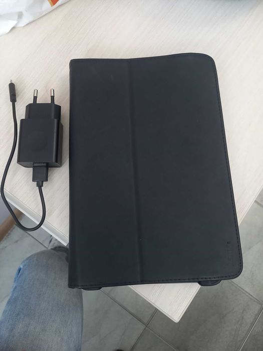 Lenovo TB8504X ТAB