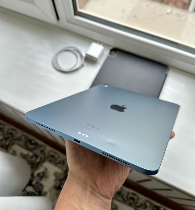 iPad Air M1 Blue 256GB WiFi