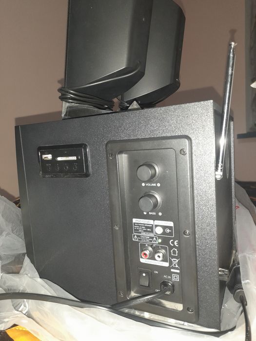 Microlab M-300 kalonka