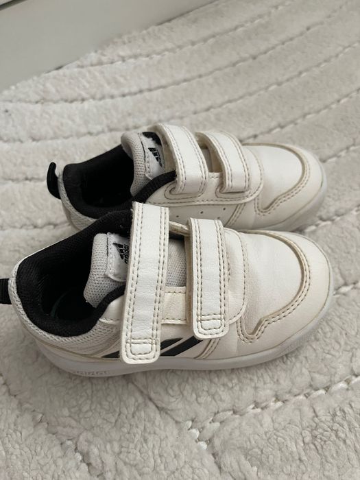 Детски маратонки Adidas размер 22